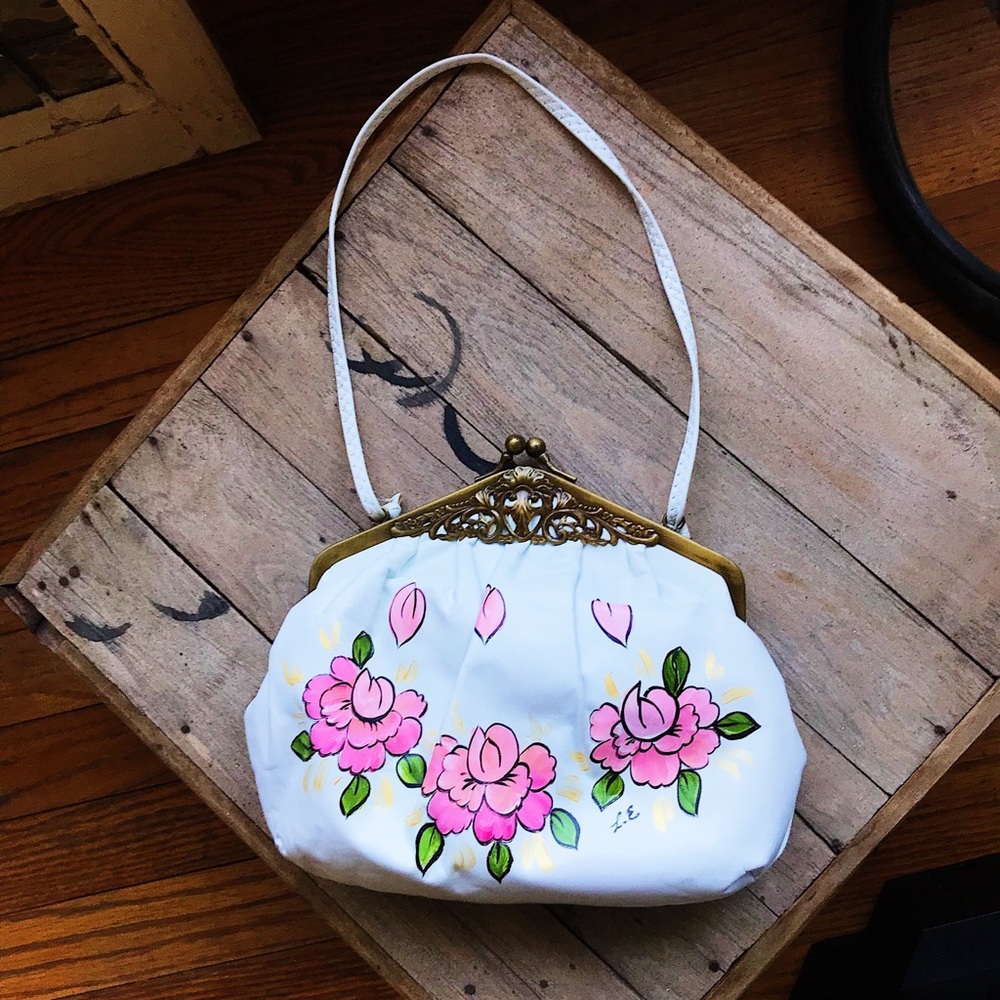 Vintage 1950’s Hand-Painted Kisslock Frame Satchel